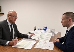 Программа «Время героев»: Герой России Степан Белов встретился с Дмитрием Чернышенко